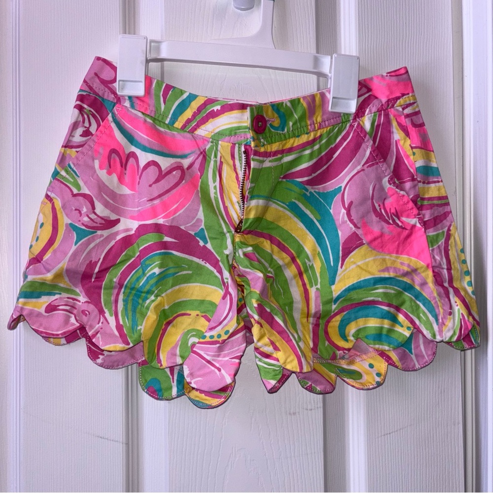 Lilly Pulitzer Scalloped Shorts